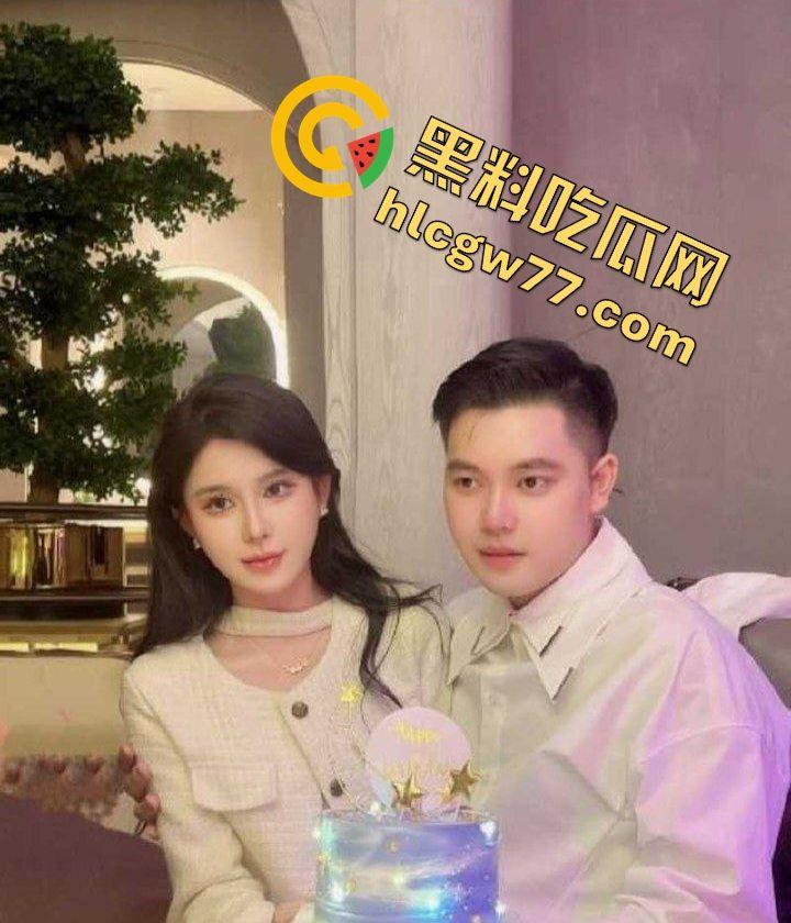 【覃海美】绝色女神变金主骚鸡！嫩逼内射爽翻天，完事还要抠出B里的精子吃下！  第2张