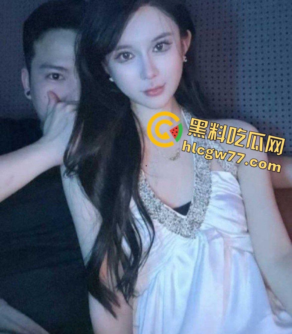 【覃海美】绝色女神变金主骚鸡！嫩逼内射爽翻天，完事还要抠出B里的精子吃下！  第3张