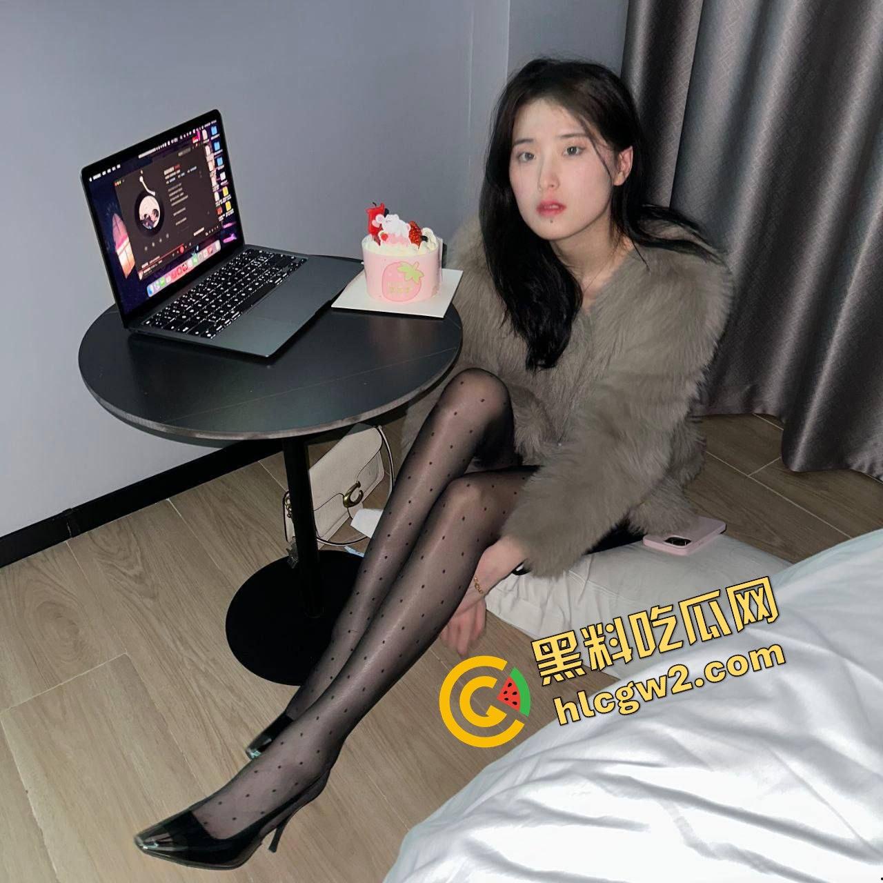 咸宁城市便捷酒店前台小姐『罗怡宁』大哥包养而辞职前台 口交舔屁眼！独家流出！  第2张