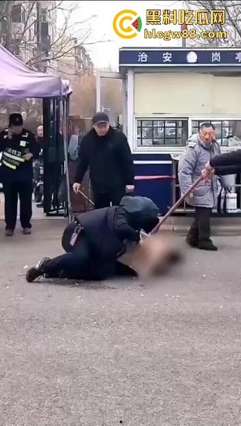 河北工业大学惊天血案，博士生不堪压榨持刀砍导师，门外爆发激烈冲突，学术奴役把人逼疯了！  第9张