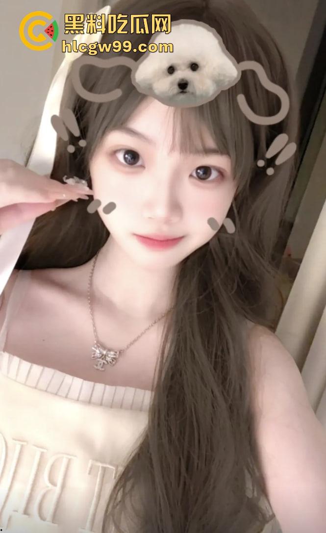 舔狗的梦炮友的床，抖音骚婊『绵绵小蛋糕』绿了兄弟，自己在床上被人操得高潮不断爽的翻白眼！独家曝光！  第4张