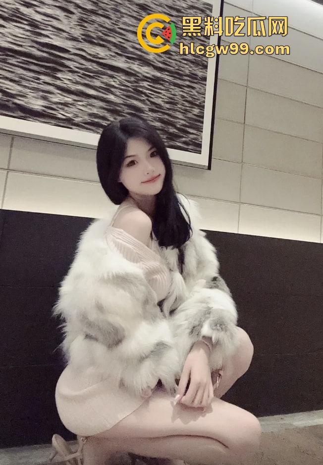 舔狗的梦炮友的床，抖音骚婊『绵绵小蛋糕』绿了兄弟，自己在床上被人操得高潮不断爽的翻白眼！独家曝光！  第9张