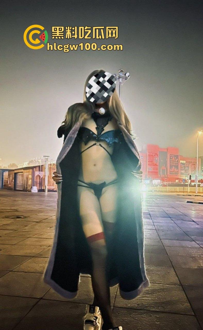 亚文化女友【赵婷】骚到极致，平时正经得像个人脱了衣服直接化身母狗，用跳蛋自慰到白浆直流 真的亚得一批！  第9张