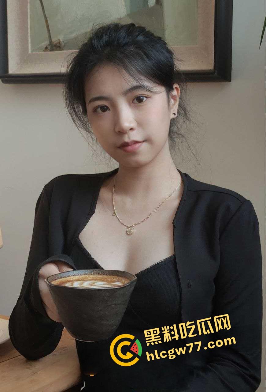 南宁甜美女老师【柳林依】白天教书育人，晚上换粉嫩穿搭被炮友操到嗷嗷叫，反差骚货天花板！  第11张