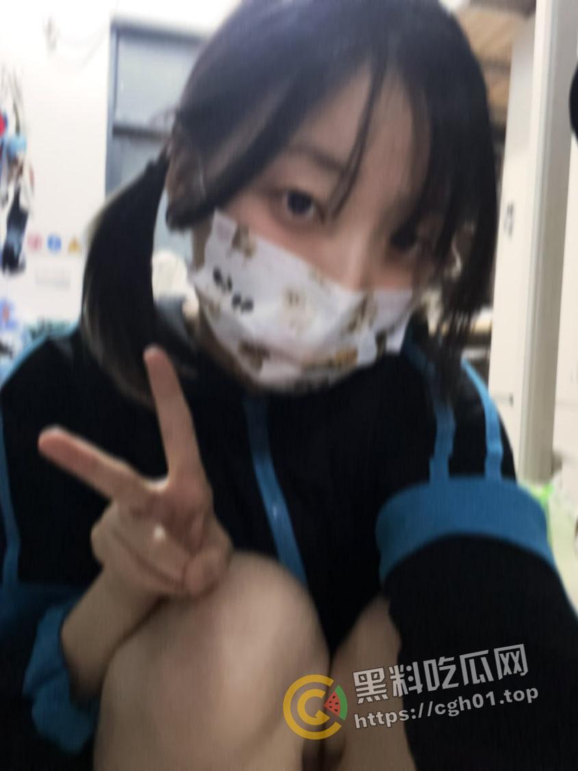 武汉极品粉嫩大学生 为了学费出卖身体成为金主玩物  粉色鲍鱼 这谁顶得住 第3张