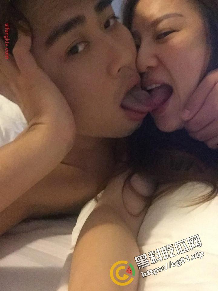 台湾国立武汉大学 学生情侣性爱自拍泄密流出 清纯的外表下隐藏着骚动的心  第10张