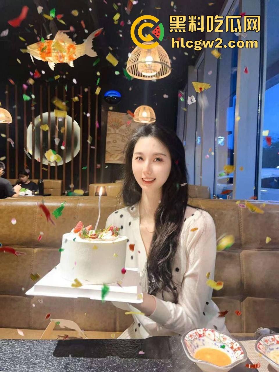 河北极品九头身美腿少妇【史若曦】狐媚眼小三相，满分颜值被土豪包养性爱自拍独家流出！  第12张