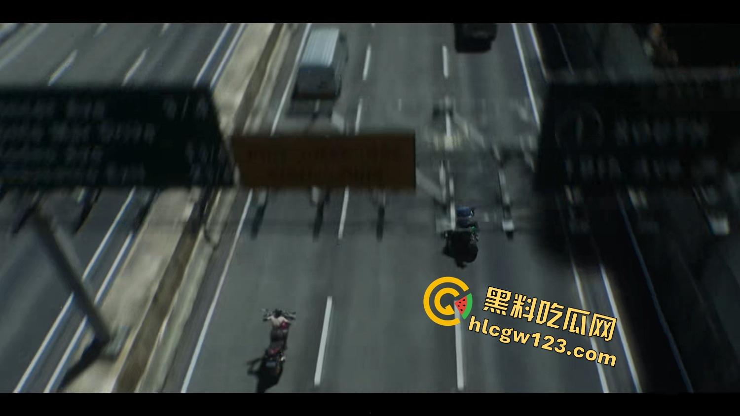 【生化危机：死亡岛】4K高清电影，一上岛就开撕，僵尸围攻人类互锤，敢来度假就等着变尸体！  第1张