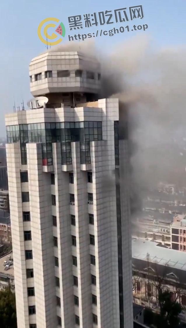 惊天大瓜！张家港市政府被炸 犯人【袁剑虹】留信要求严惩贪官  被封禁视频流出 第5张