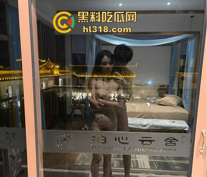 高颜值小情侣性爱私拍曝光，酒店调教性爱极品女友，猛插女主高潮娇喘抽搐，全程浪叫不断！  第15张