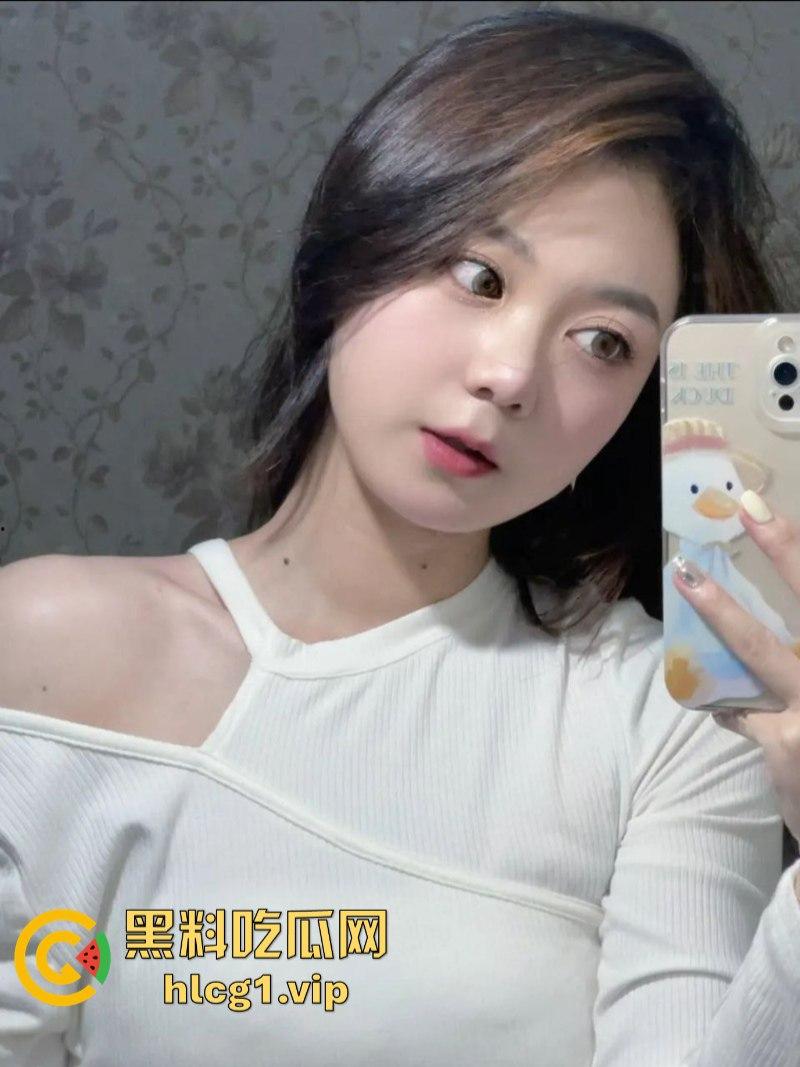 叛逆校花逆袭成人气外围！直接开盒【李思瑶】 真想不到以这种方式认识你！  第9张