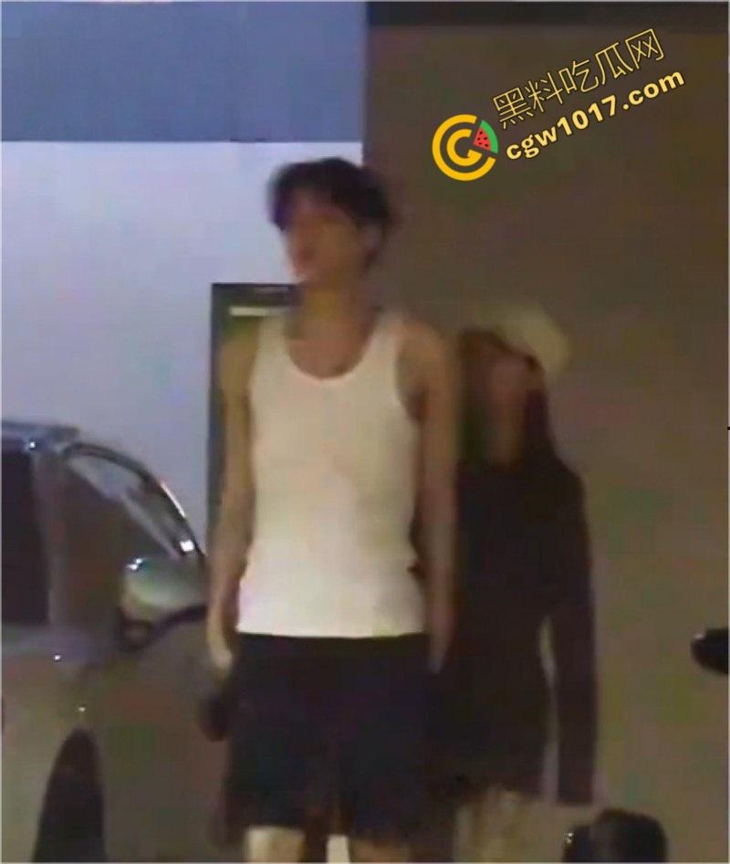 内娱明星【田栩宁】猛料曝光！女友若若竟是已婚少妇，两人婚房偷情视频流出，帅气男神也抵不住人妻诱惑！  第12张