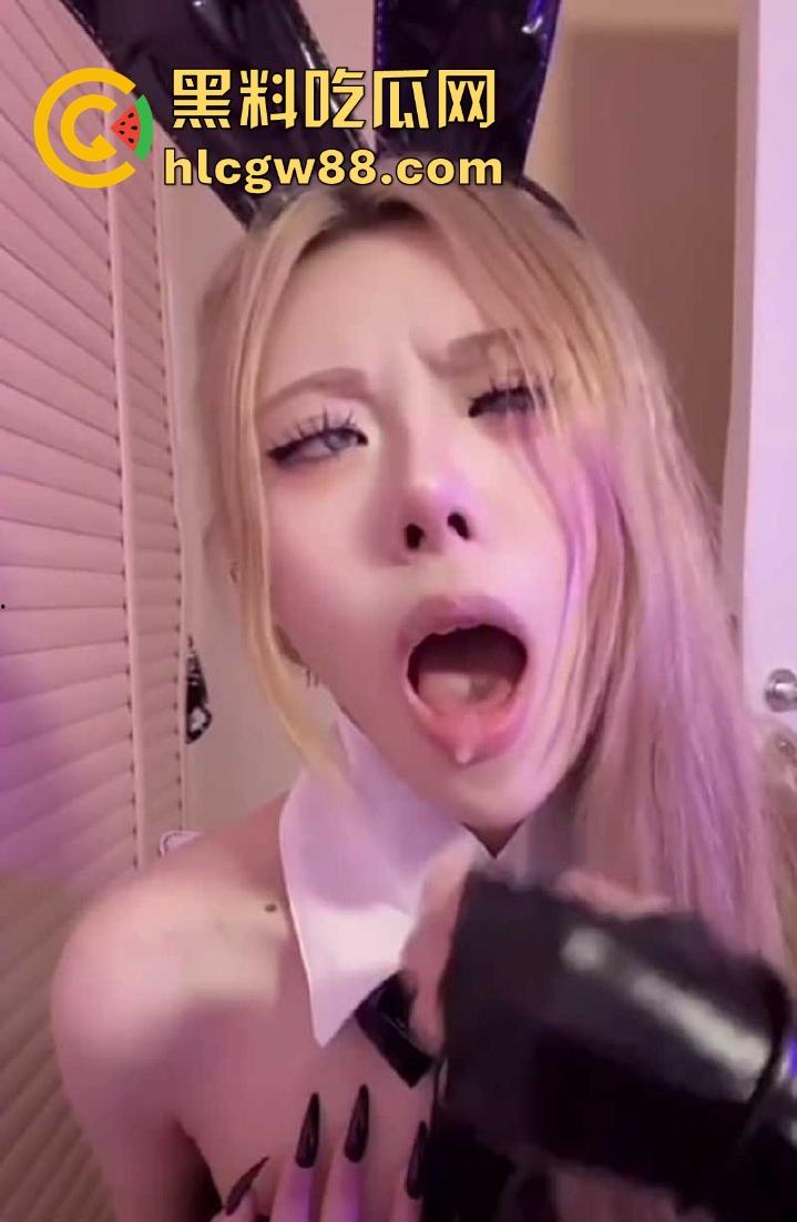 抖音御姐网红【枭娍】最新金主高价定制阿黑颜翻白眼 喜欢这一口的不容错过！  第4张