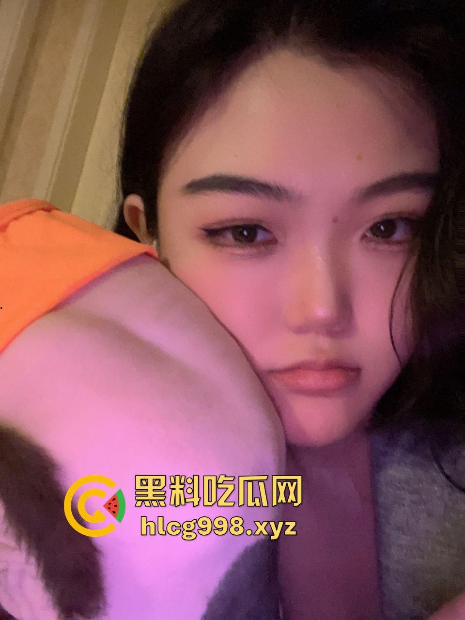 群友投稿！微胖小美女【董浩存】全程主导，骚得不行，骑乘骑到停不下来！  第6张