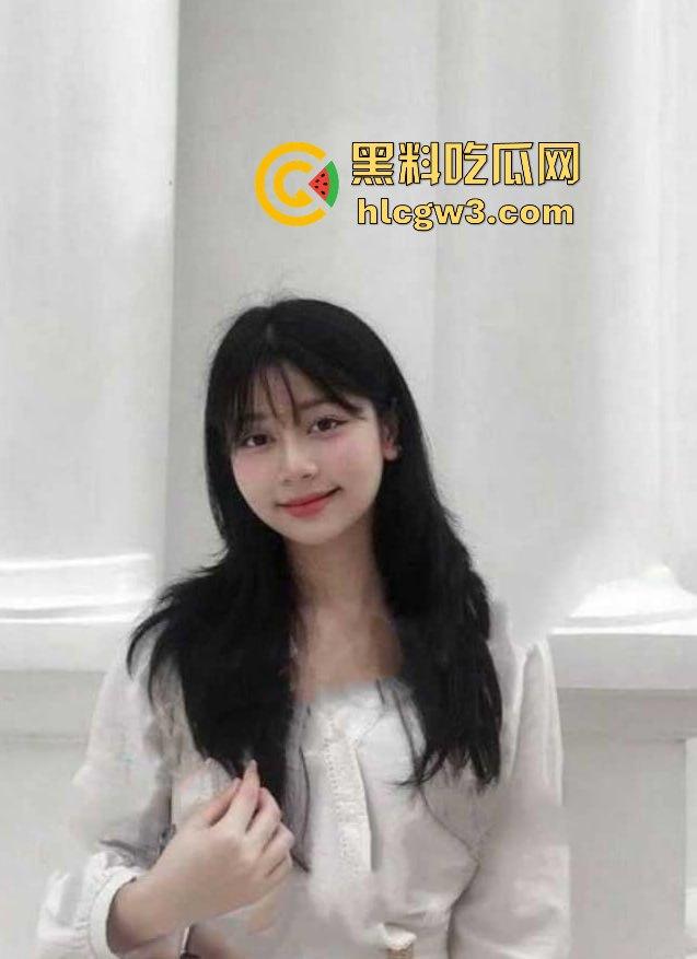 缅甸仰光高颜值网红【May_Yadanar】性爱视频疯传！一流口技和销魂姿态让人顶不住！  第2张