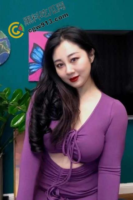 海角乱伦母子情欲交织的隐秘世界！妓女妈妈免费为儿子提供性服务，母子间不能说的秘密  第3张