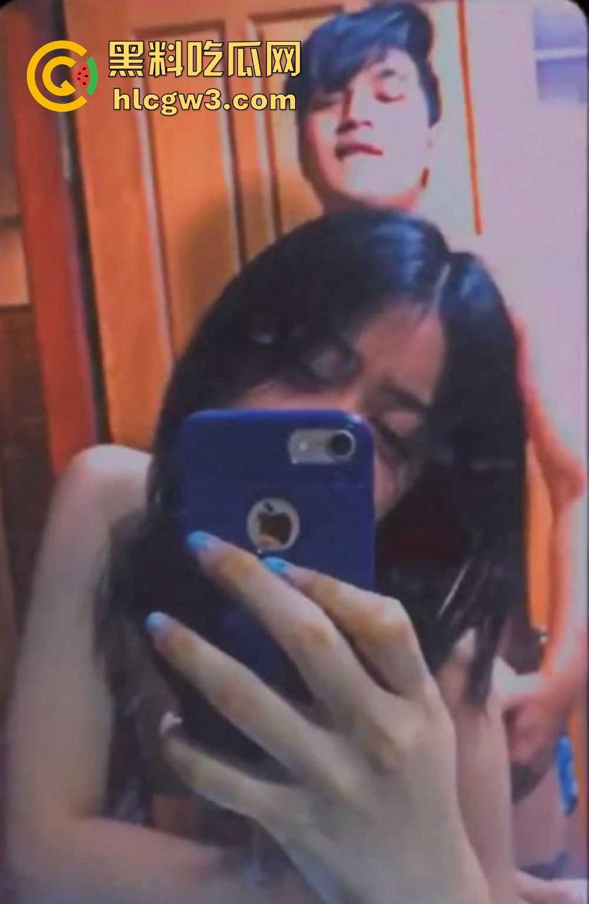 缅甸仰光高颜值网红【May_Yadanar】性爱视频疯传！一流口技和销魂姿态让人顶不住！  第9张