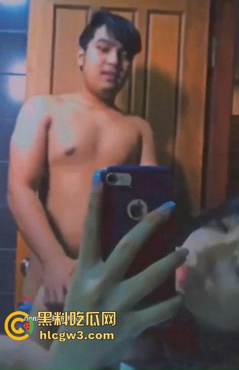 缅甸仰光高颜值网红【May_Yadanar】性爱视频疯传！一流口技和销魂姿态让人顶不住！  第10张