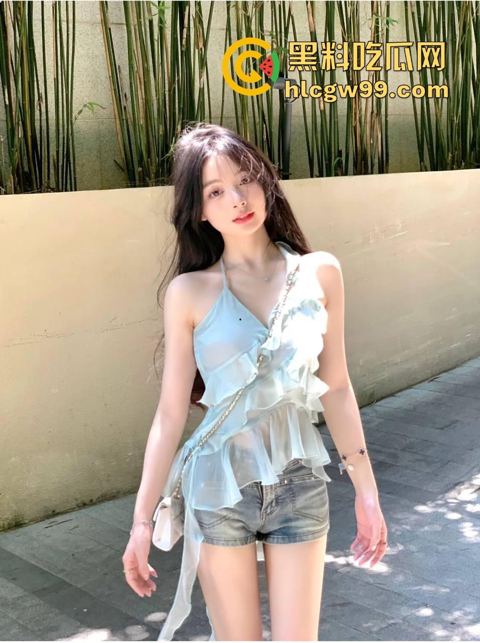 广州护士实习生『蓝美淇』开学前急约一炮，轻微洁癖却爱被抠逼，抠到手水肿，这逼是真湿还是有毒？  第5张