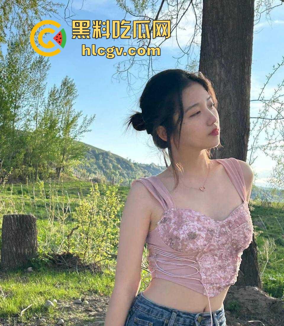 浙江财经大学清纯校花【李书妍】不雅视频外泄！分手渣男发泄心头恨，清纯女神变成床上的放荡婊！  第3张