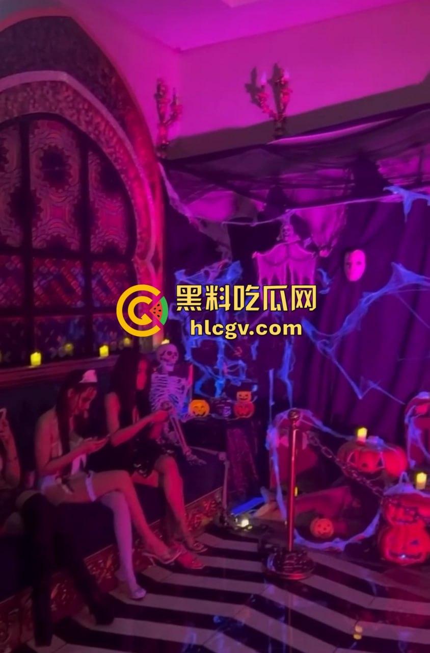 商K再升级！修女、护士、鬼妆全员出动什么主题都有，这才叫夜生活，车模KTV靠边站！  第9张