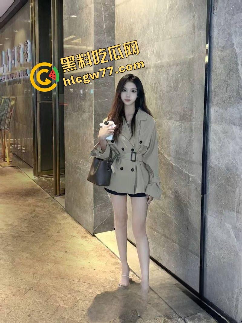 重庆尤物『蒯欣怡』性爱视频震撼流出，深喉口爆长腿嫩穴猛干，浪叫撕裂耳膜！  第4张