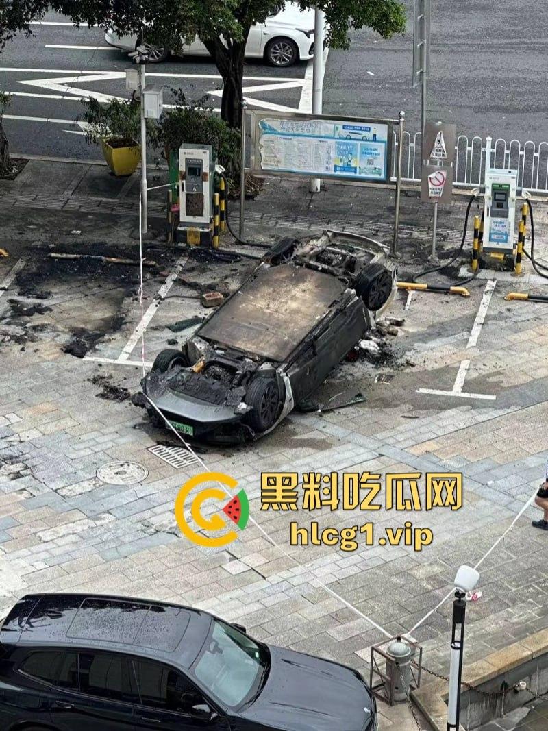 炸翻了！充电时发生严重爆炸 但极氪001 零自燃记录意外保持住了？  第13张
