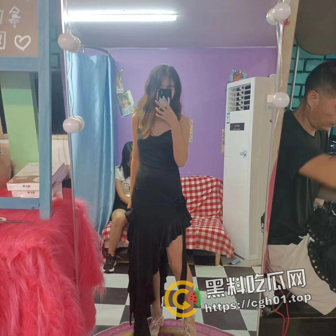 烟台理工学院母狗【安兆晨】反差婊装清高 叫声又浪又骚 自慰揉奶子勾引男人视频被流出  第5张