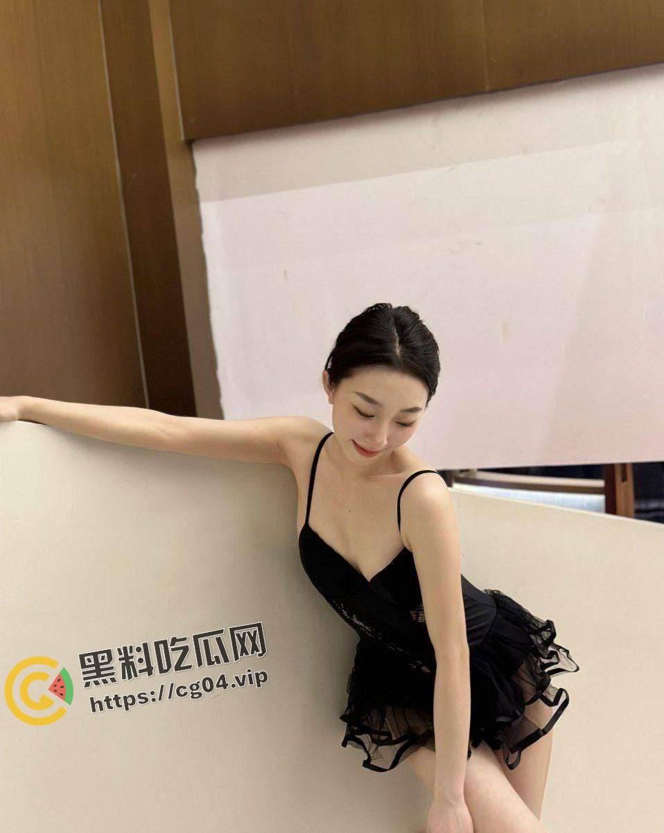 北京邮电大学校花 【曾媛】 反差婊视频曝光 每天都要舔蛋蛋  第7张