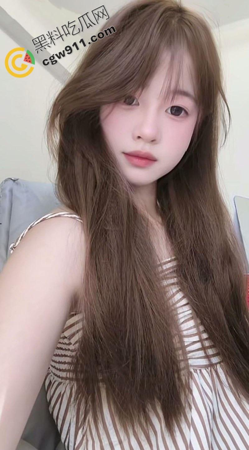 安徽清纯女神【张艳明】私密视频惊爆网络,雪肌翘臀,巨乳嫩穴,红唇深喉,吸引万千瓜 第2张 安徽清纯女神【张艳明】私密视频惊爆网络,雪肌翘臀,巨乳嫩穴,红唇深喉,吸引万千瓜 第2张