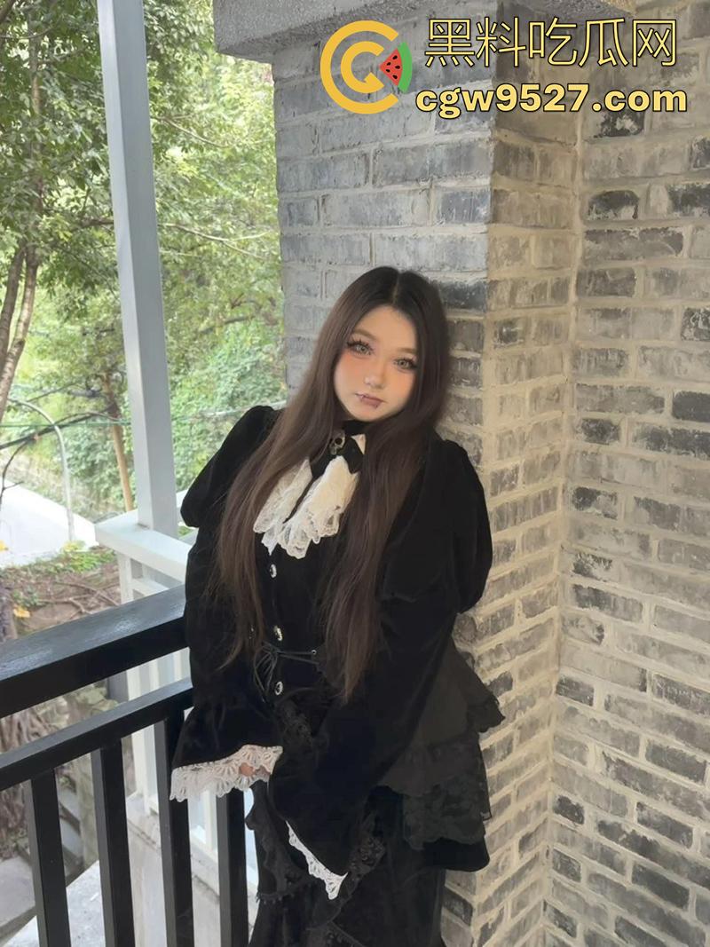 摄影师大神投稿,漫展认识的微胖女神,身材高挑丰乳肥臀,穿上诱人丝袜真是让人欲罢不能! 第3张 摄影师大神投稿,漫展认识的微胖女神,身材高挑丰乳肥臀,穿上诱人丝袜真是让人欲罢不能! 第3张