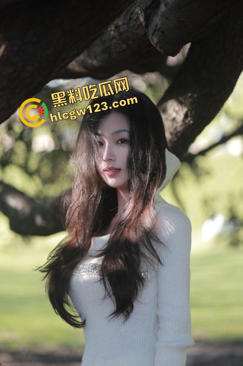 海角乱伦大神狂操干妈,口爆樱桃小嘴灌满浓精吞下,甜品蛋糕引诱后嫩逼猛抽,母子情深爽得狠! 第5张 海角乱伦大神狂操干妈,口爆樱桃小嘴灌满浓精吞下,甜品蛋糕引诱后嫩逼猛抽,母子情深爽得狠! 第5张