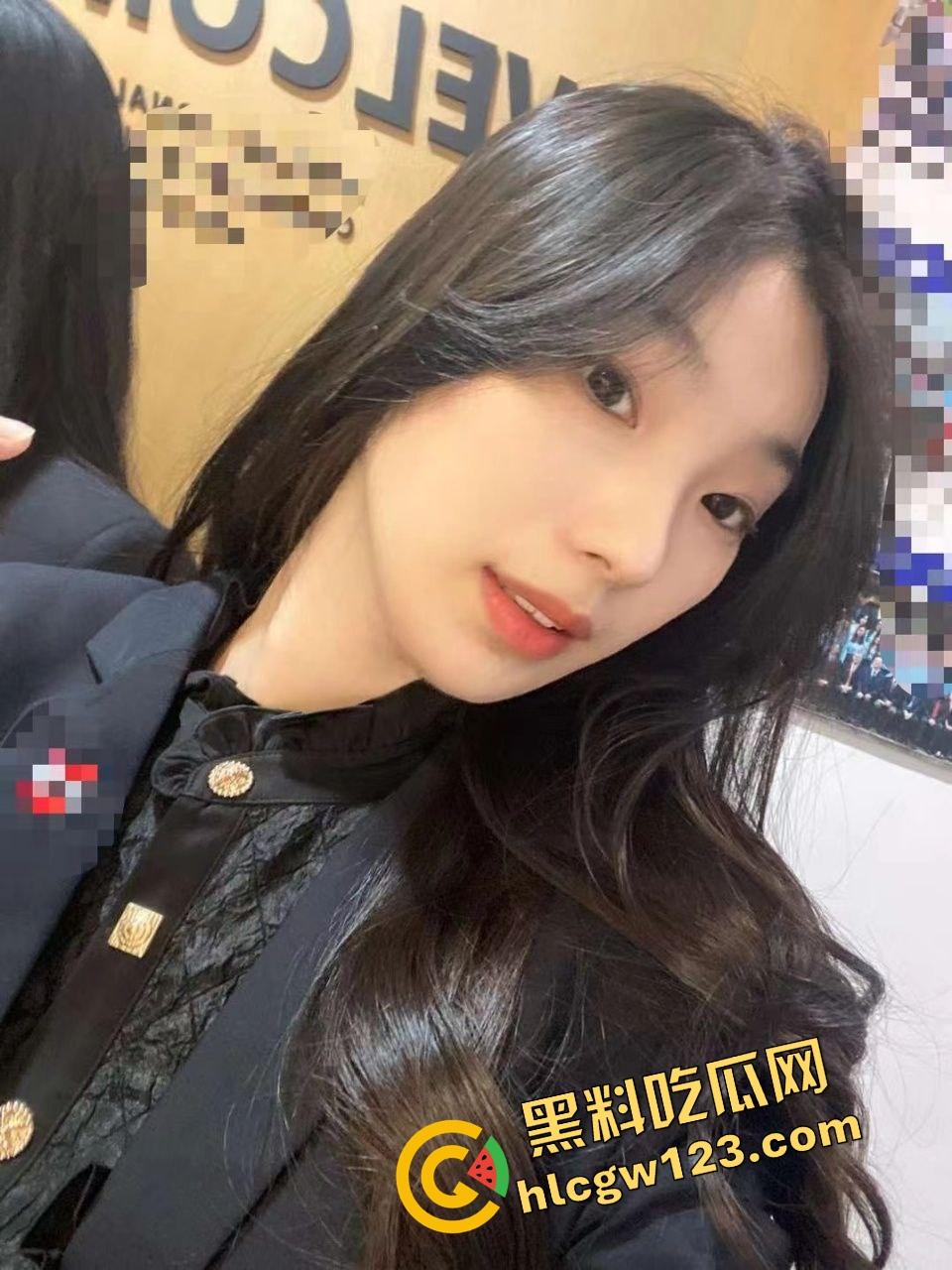 海角乱伦大神狂操干妈,口爆樱桃小嘴灌满浓精吞下,甜品蛋糕引诱后嫩逼猛抽,母子情深爽得狠! 第6张 海角乱伦大神狂操干妈,口爆樱桃小嘴灌满浓精吞下,甜品蛋糕引诱后嫩逼猛抽,母子情深爽得狠! 第6张