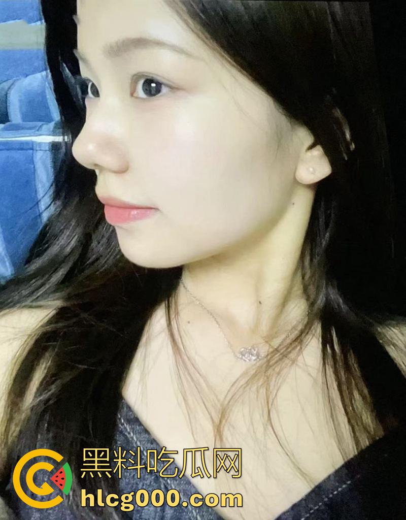 湖北宜宾公务员母狗【曾雪娇】,重度M喜欢被虐待爱吃精,经常被颜射后涂在脸上或者咽下去! 第4张 湖北宜宾公务员母狗【曾雪娇】,重度M喜欢被虐待爱吃精,经常被颜射后涂在脸上或者咽下去! 第4张