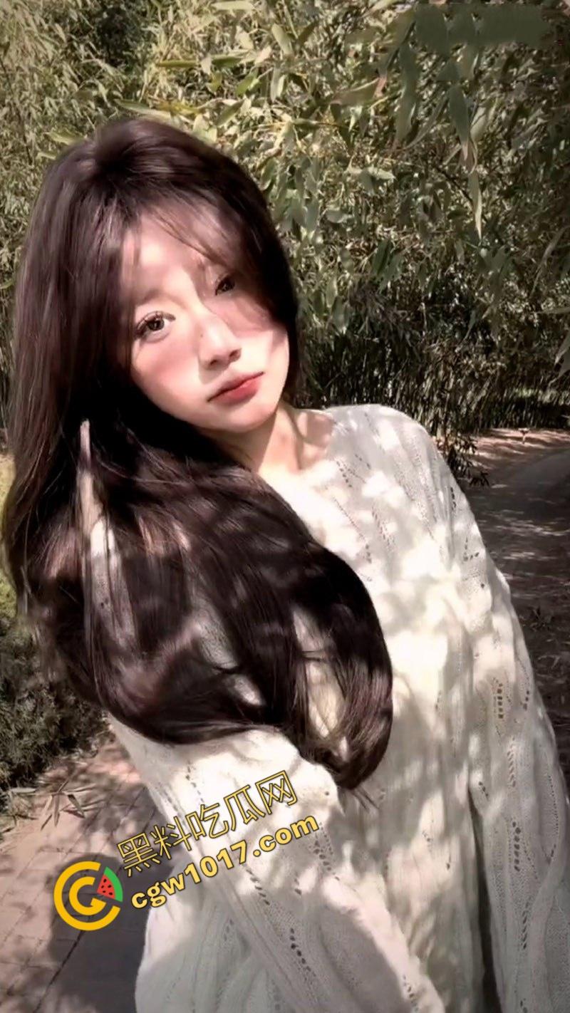 江苏女神【薛颜琪】约炮视频曝光!骚浪淫态,深喉技巧丰富,横流白浆,极品尤物欲仙欲死! 第1张 江苏女神【薛颜琪】约炮视频曝光!骚浪淫态,深喉技巧丰富,横流白浆,极品尤物欲仙欲死! 第1张