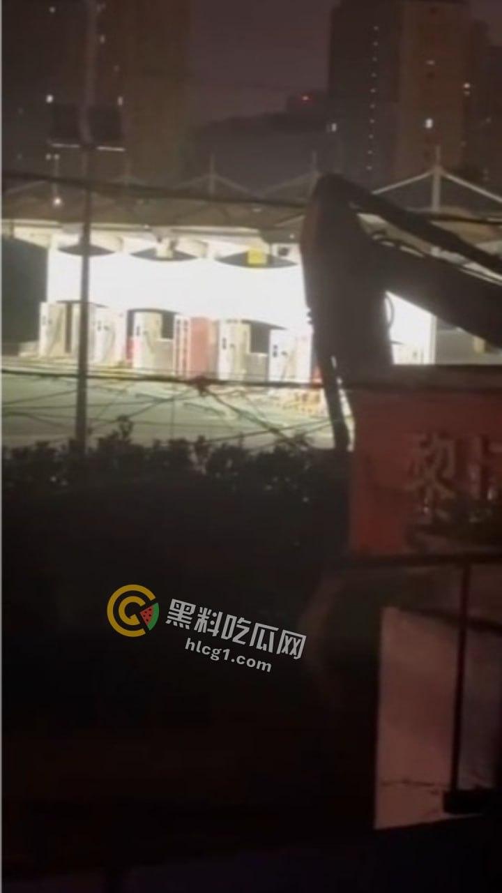 扬州西湖镇7月11日强拆风波,神秘人员暴力殴打致多人住院! 第1张 扬州西湖镇7月11日强拆风波,神秘人员暴力殴打致多人住院! 第1张