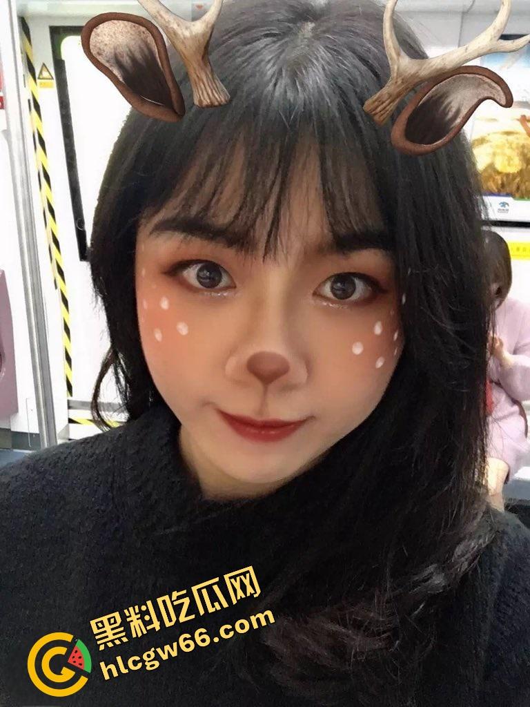 黄山技校反差骚妹【李丹尼】酒店黑丝口交全程曝光,大鲍鱼开发成通道,开房爽到喷水! 第4张 黄山技校反差骚妹【李丹尼】酒店黑丝口交全程曝光,大鲍鱼开发成通道,开房爽到喷水! 第4张