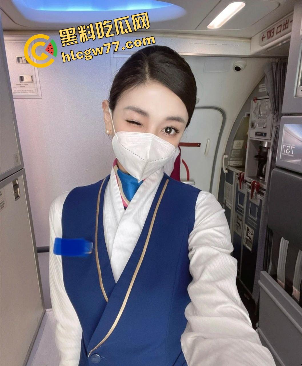 南航空姐变身福利姬,线下酒店金主狂干举牌互动,中出高清画面曝光,一炮5K比飞工资快多了! 第5张 南航空姐变身福利姬,线下酒店金主狂干举牌互动,中出高清画面曝光,一炮5K比飞工资快多了! 第5张