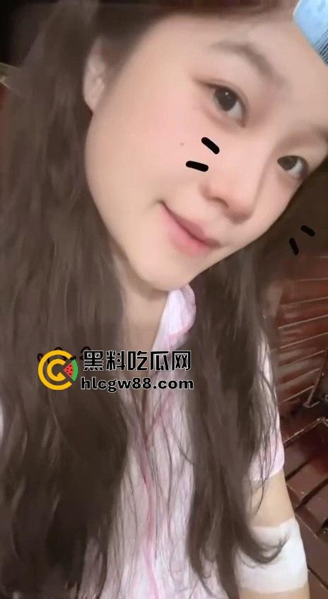 瓜友投稿!极品美女邻居被调教成骚母狗全过程,白莲花表面,背地里趴床上翘屁股浪叫! 第3张 瓜友投稿!极品美女邻居被调教成骚母狗全过程,白莲花表面,背地里趴床上翘屁股浪叫! 第3张