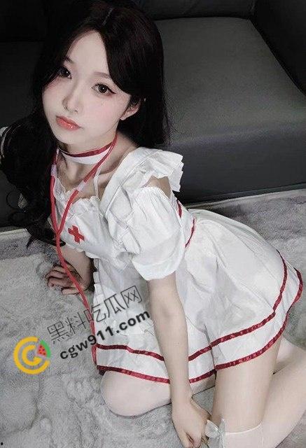 姐弟乱伦!爆乳美腿表姐失恋疯狂求欢,情趣丝袜诱惑下弟弟大战饱满肉穴被彻底征服 第1张 姐弟乱伦!爆乳美腿表姐失恋疯狂求欢,情趣丝袜诱惑下弟弟大战饱满肉穴被彻底征服 第1张