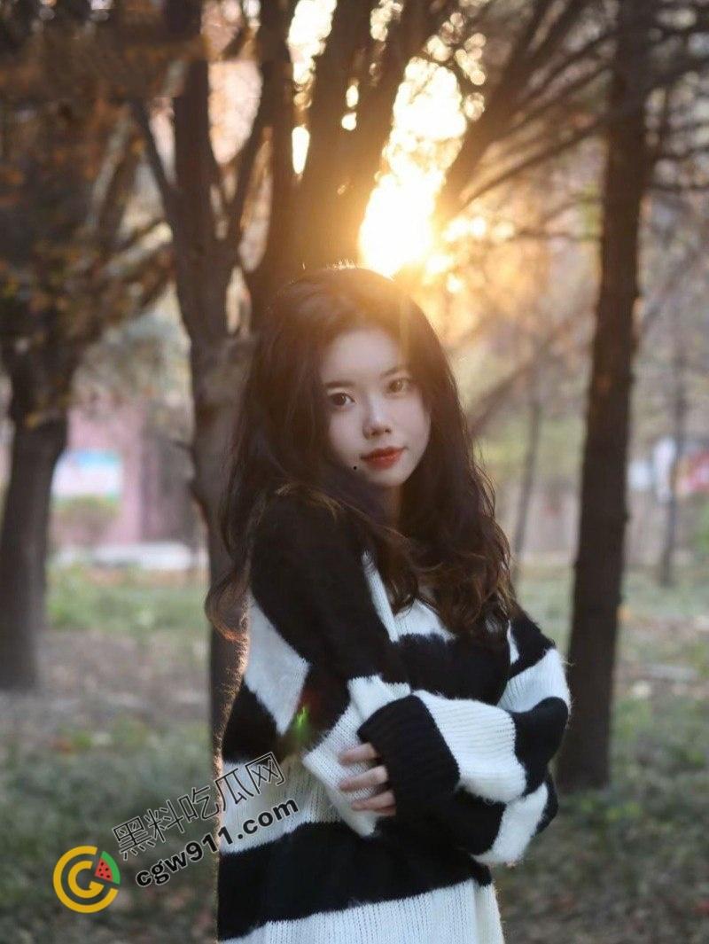 山西太原JK美少女【阮鑫圆】爆乳美臀,与男友疯狂翻云覆雨,肤白如雪娇躯颤抖,激情视频流出,欲望横流 第5张 山西太原JK美少女【阮鑫圆】爆乳美臀,与男友疯狂翻云覆雨,肤白如雪娇躯颤抖,激情视频流出,欲望横流 第5张