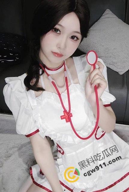 姐弟乱伦!爆乳美腿表姐失恋疯狂求欢,情趣丝袜诱惑下弟弟大战饱满肉穴被彻底征服 第5张 姐弟乱伦!爆乳美腿表姐失恋疯狂求欢,情趣丝袜诱惑下弟弟大战饱满肉穴被彻底征服 第5张