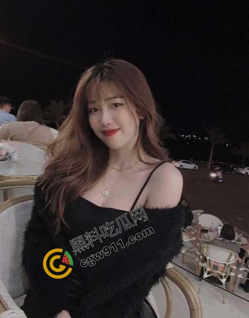 广西职院校花【韩诗瑶】大胆私拍,狂野自称母狗,嫩穴湿滑被大屌暴操,淫荡魅力沸腾全校 第2张 广西职院校花【韩诗瑶】大胆私拍,狂野自称母狗,嫩穴湿滑被大屌暴操,淫荡魅力沸腾全校 第2张