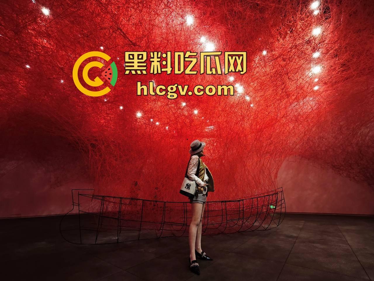 台球厅包房大战足模『赵郑云』!灵巧玉足勾魂,沙发后入正爽时突然有人敲门,瓜友吓得差点软了! 第1张 台球厅包房大战足模『赵郑云』!灵巧玉足勾魂,沙发后入正爽时突然有人敲门,瓜友吓得差点软了! 第1张