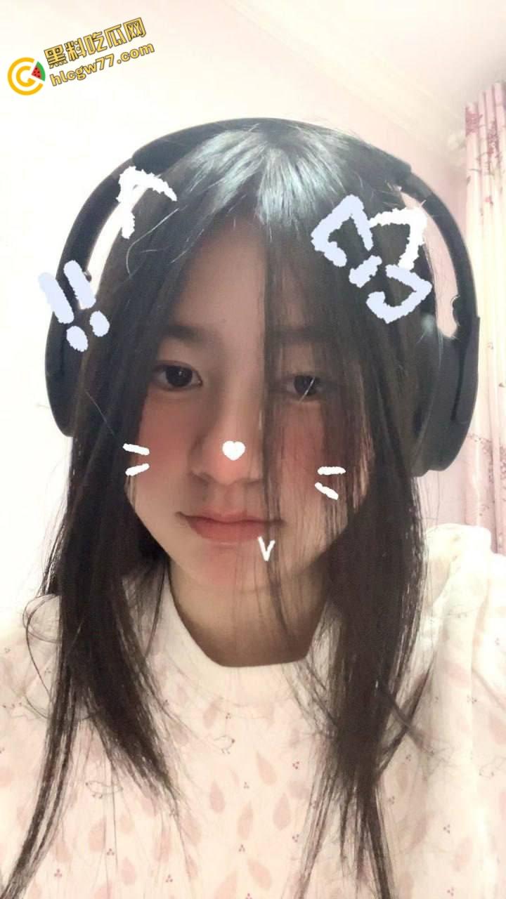 齐齐哈尔师范老师【刘雀清】清纯假象崩塌!课后私生活大尺度曝光,温柔教师秒变撩人尤物! 第1张 齐齐哈尔师范老师【刘雀清】清纯假象崩塌!课后私生活大尺度曝光,温柔教师秒变撩人尤物! 第1张