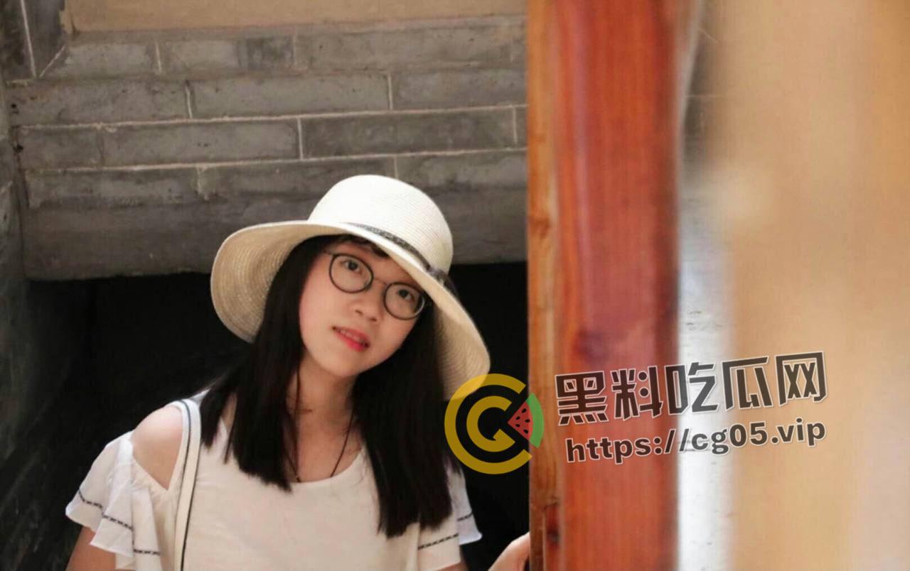 武汉常青树实验学校 高三反差婊母狗妹子被渣男调教流出 学霸妹子在床上竟然这么下贱 第4张 武汉常青树实验学校 高三反差婊母狗妹子被渣男调教流出 学霸妹子在床上竟然这么下贱 第4张