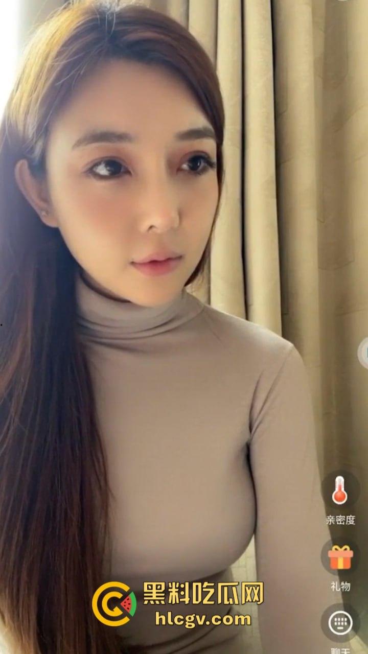 高端名媛【郑心蕾】高价福利视频实况转播 真实身份被扒 南昌大学女神竟是她 第6张 高端名媛【郑心蕾】高价福利视频实况转播 真实身份被扒 南昌大学女神竟是她 第6张