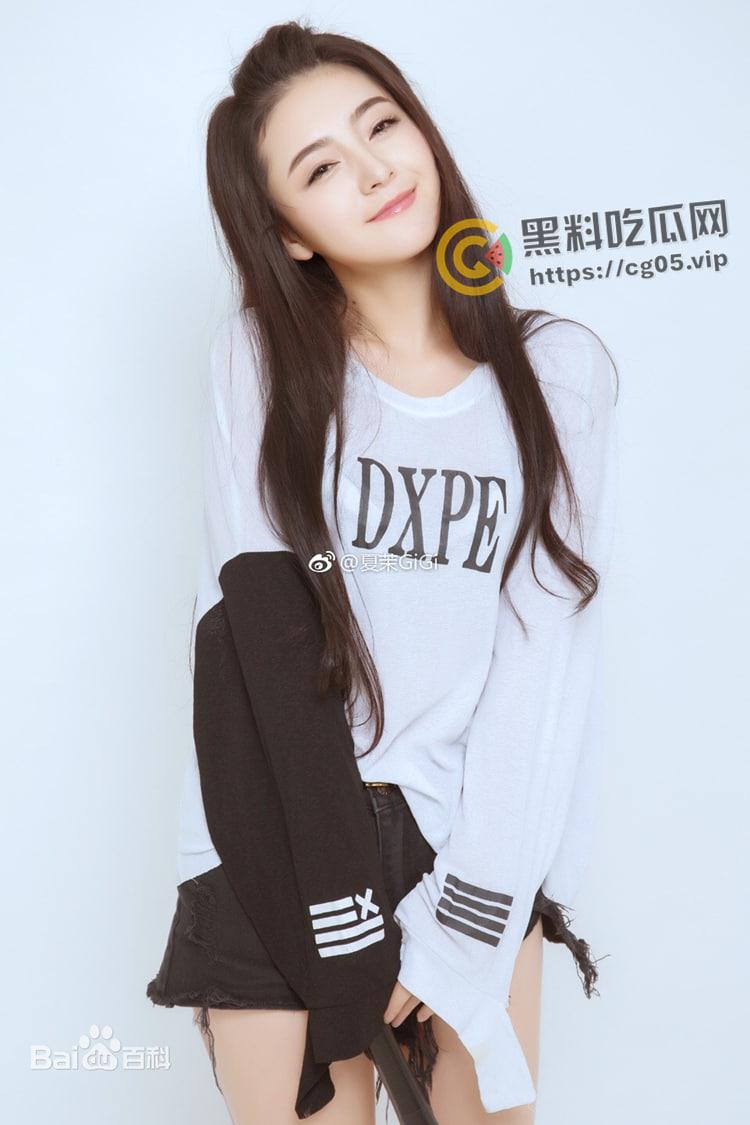 网络大电影萤幕女神【夏茉】被人扒出早期曾去秀人网当模特 傲人双峰 反差感拉满 第4张 网络大电影萤幕女神【夏茉】被人扒出早期曾去秀人网当模特 傲人双峰 反差感拉满 第4张