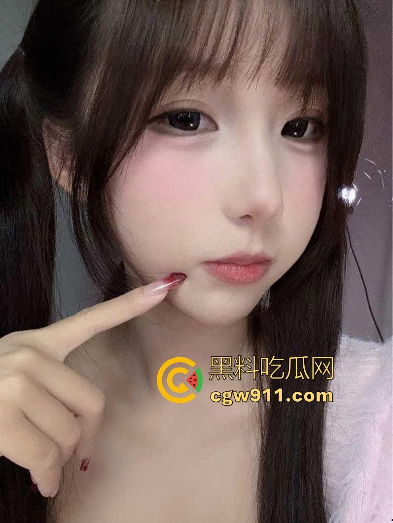 b站福利姬【一条小糖糖】玉体白皙美腿修长,颜值可爱甜美,却只发擦边素菜荤价,最新付费福利曝光! 第4张 b站福利姬【一条小糖糖】玉体白皙美腿修长,颜值可爱甜美,却只发擦边素菜荤价,最新付费福利曝光! 第4张