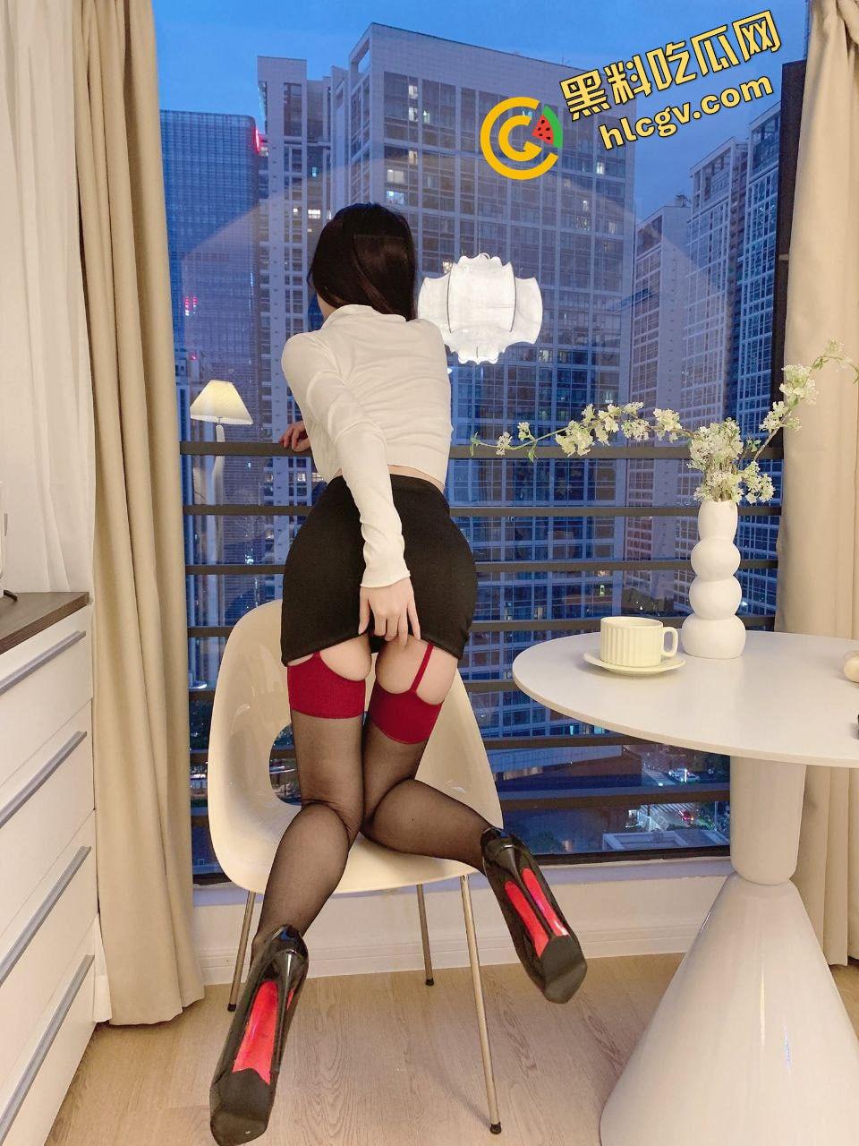 上海大奶富婆母狗『袁淑倩』有钱也是猛男胯下的母狗 毕竟操逼太爽了!独家流出! 第8张 上海大奶富婆母狗『袁淑倩』有钱也是猛男胯下的母狗 毕竟操逼太爽了!独家流出! 第8张